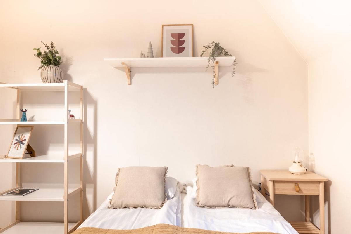 2ndhomes Cozy & Compact Top Floor Studio in Erottaja - Housity