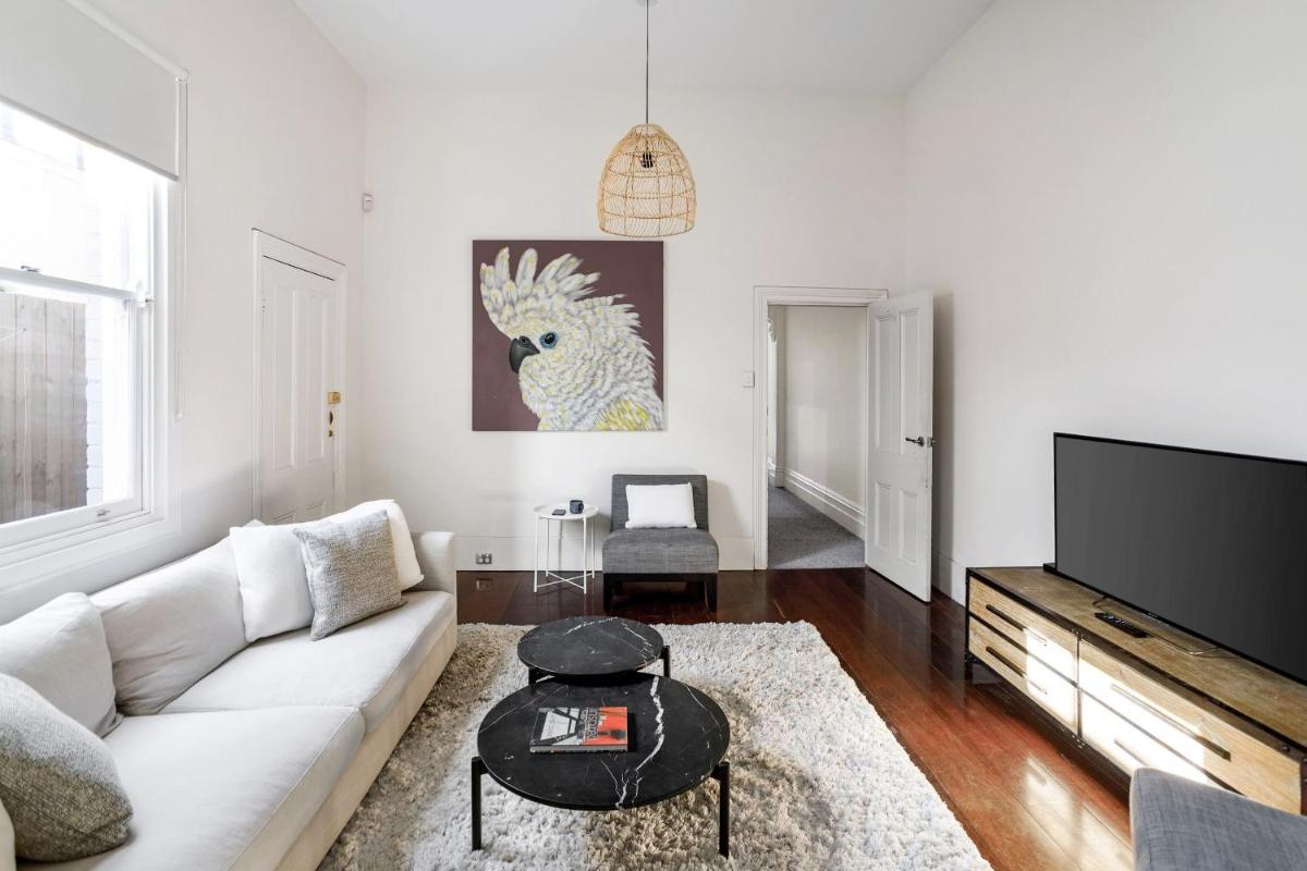 Circa 1890 - Housity