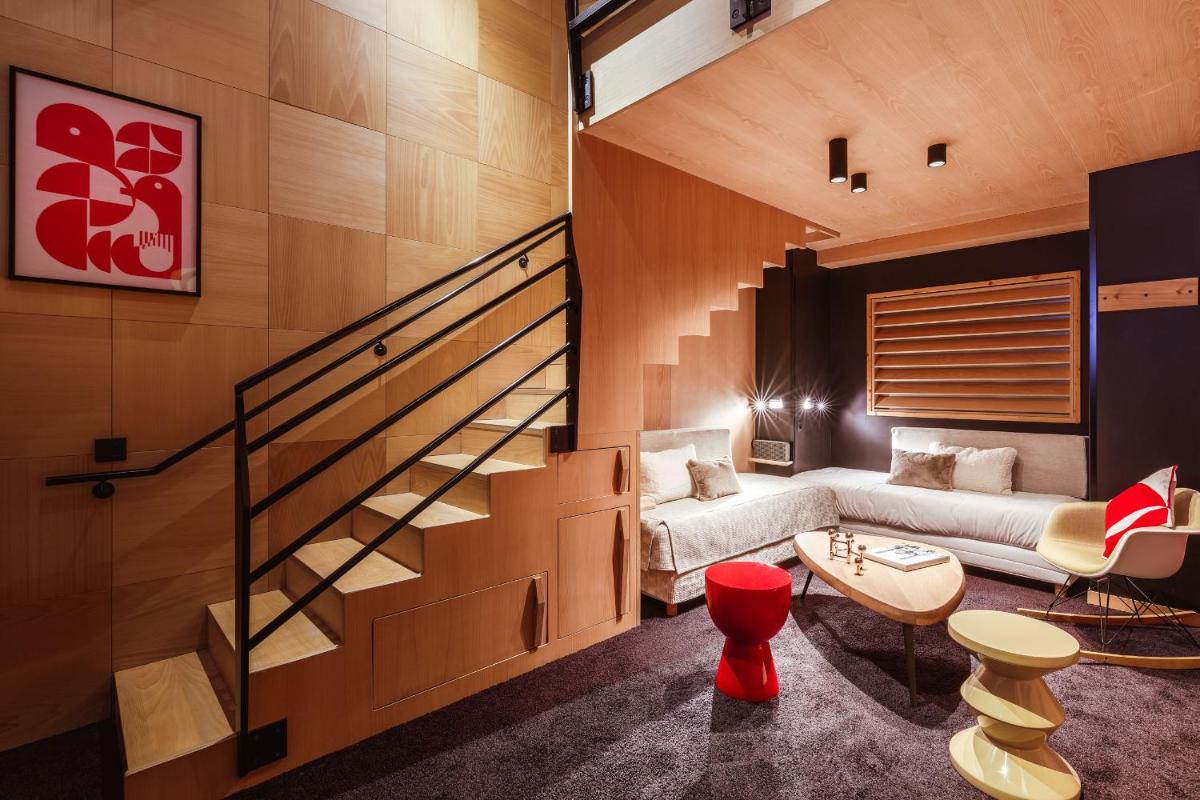 Coin salon dans l'établissement Altapura Hôtel & Spa Val Thorens