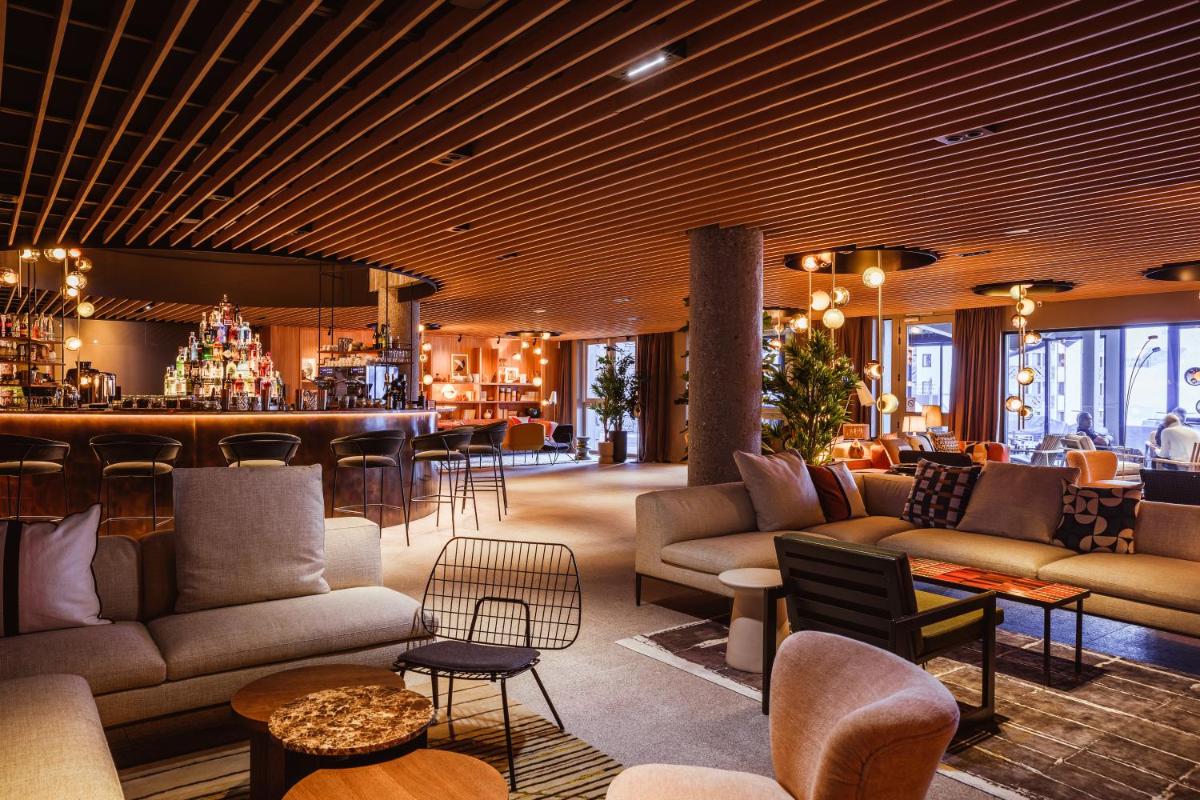 Coin salon dans l'établissement Altapura Hôtel & Spa Val Thorens