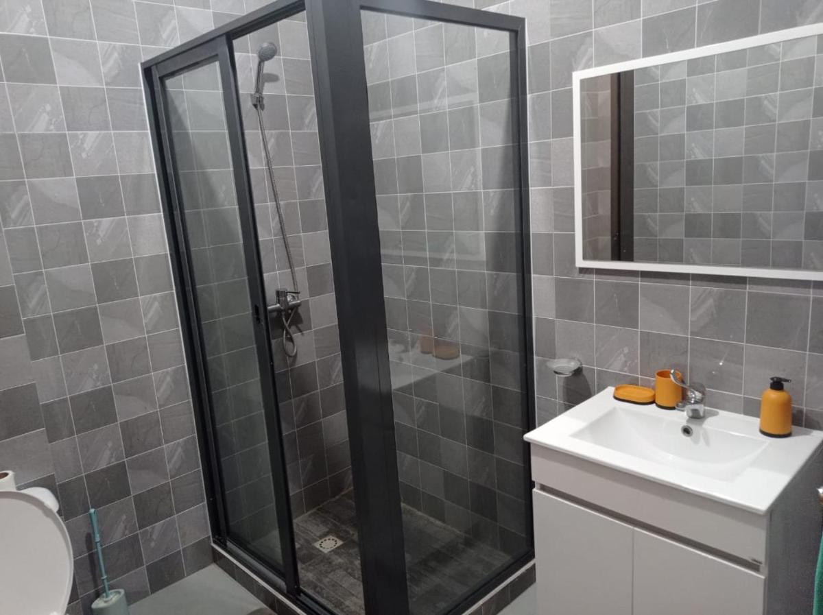 Modern Apartment in a new Building in Praia - Housity