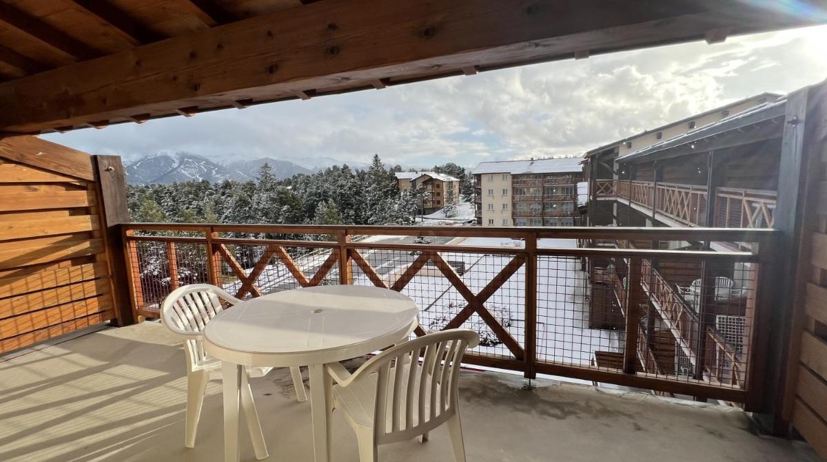 Balcon ou terrasse dans l'établissement Vacancéole - Appart'Vacances Pyrénées 2000