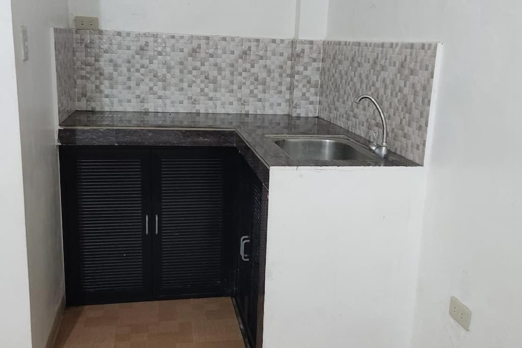 Keneth Hostel - Housity