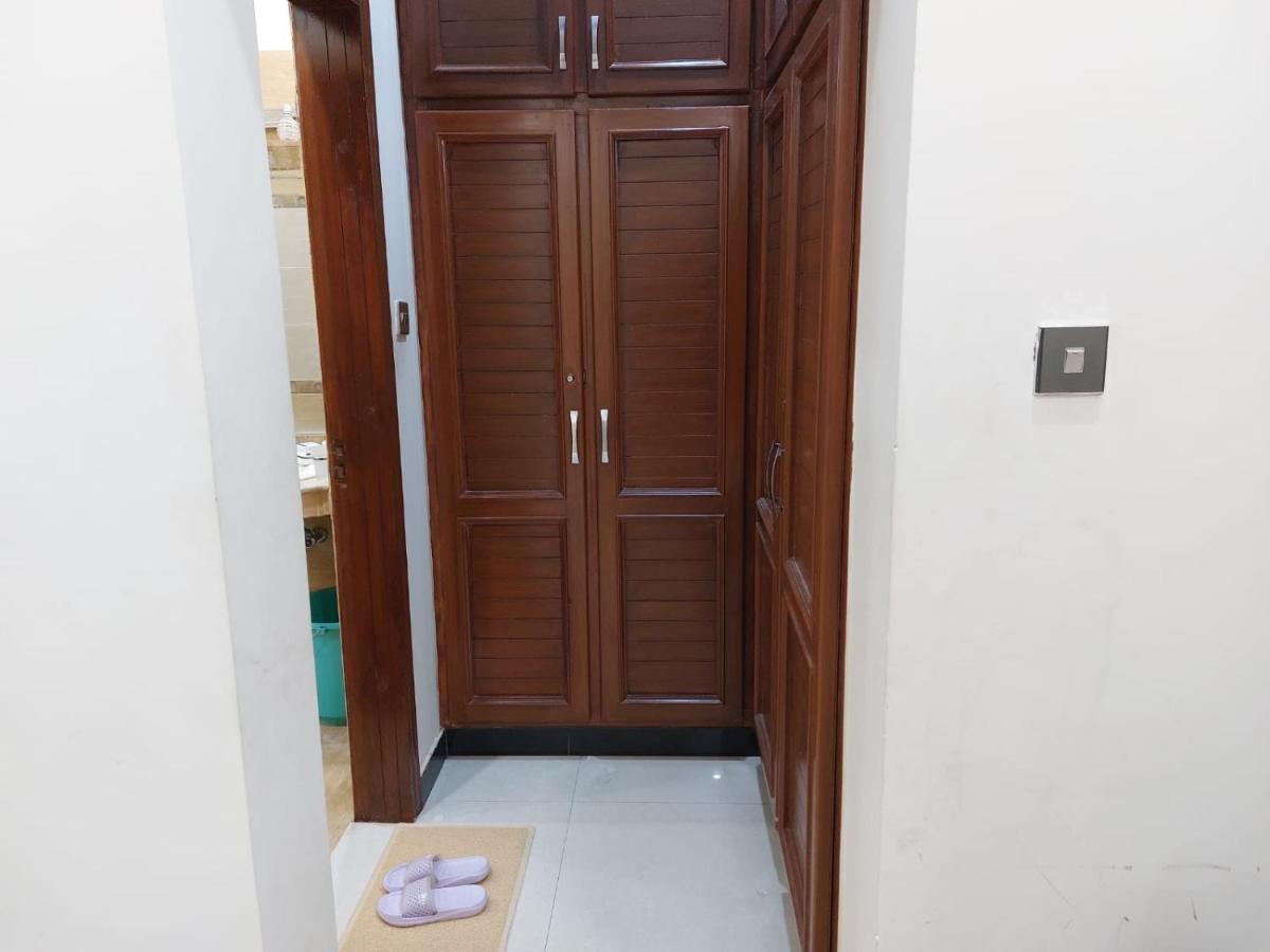 Suitetrails - Beautiful 3-Bed House in Islamabad
