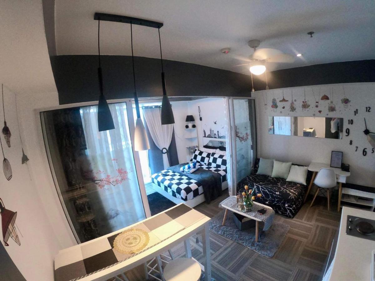 Azure Urban Resort Staycation in Manila - Housity