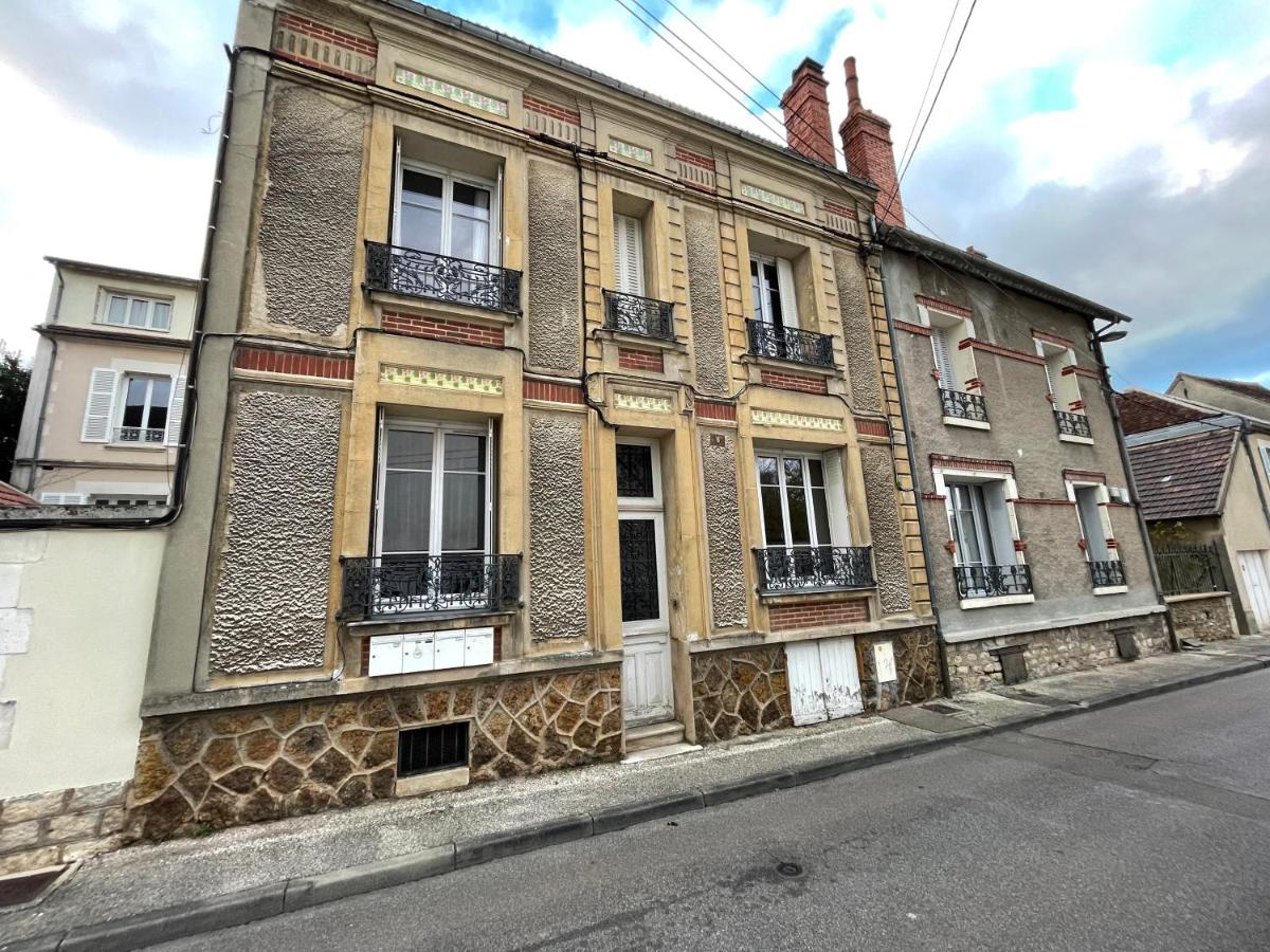 Studio Auxerre proche parking - Housity