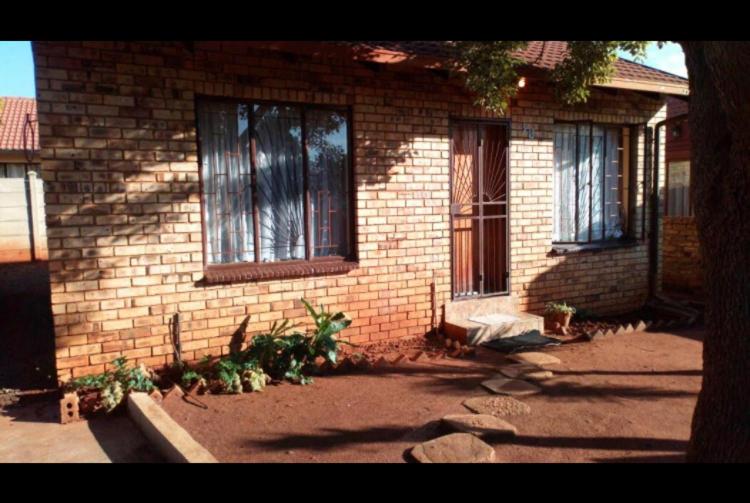 Geelhout Park Ext 9 - Housity