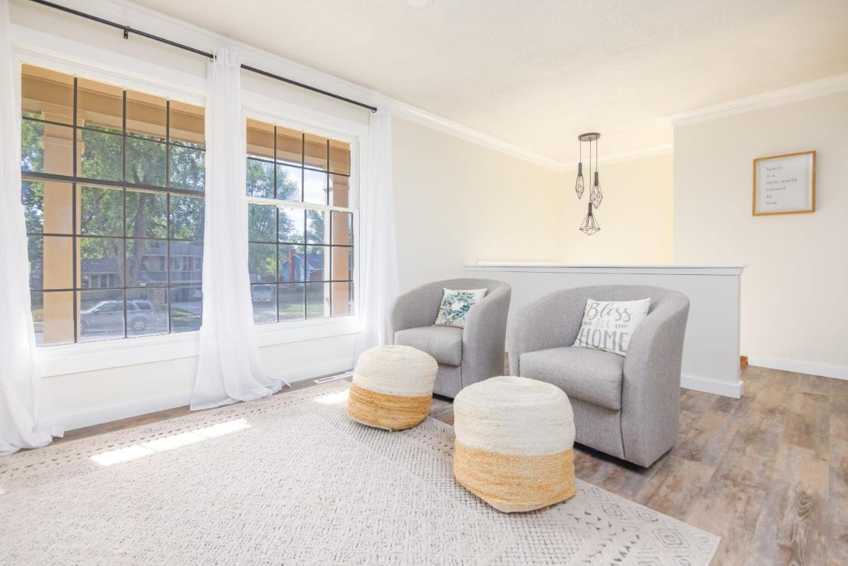 Luxurious Family Friendly 5 Bedroom House - Housity