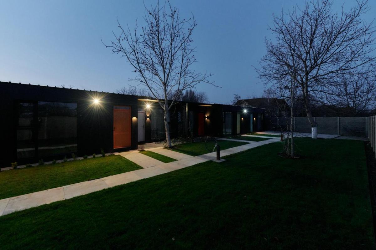 Pensiune Arada - Housity