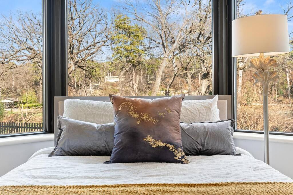 Dallas Estate! - Housity