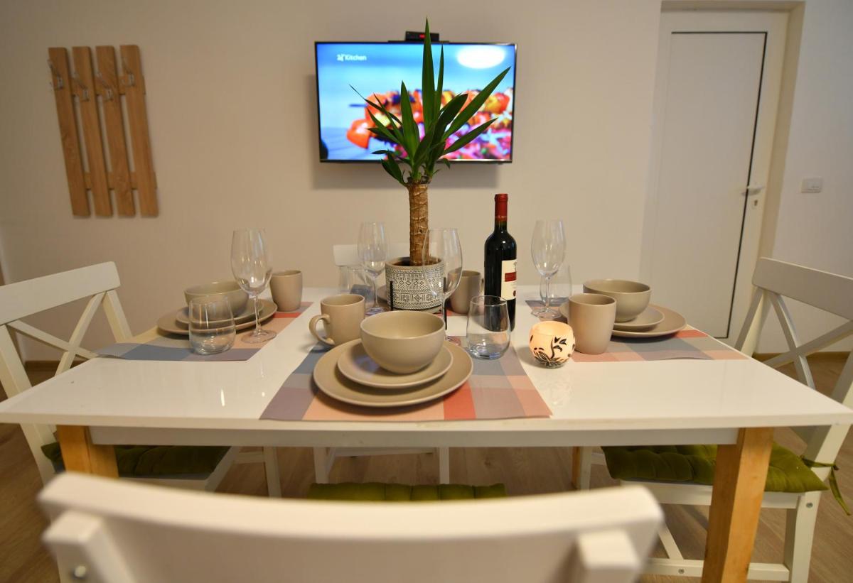 West in apartments - Housity