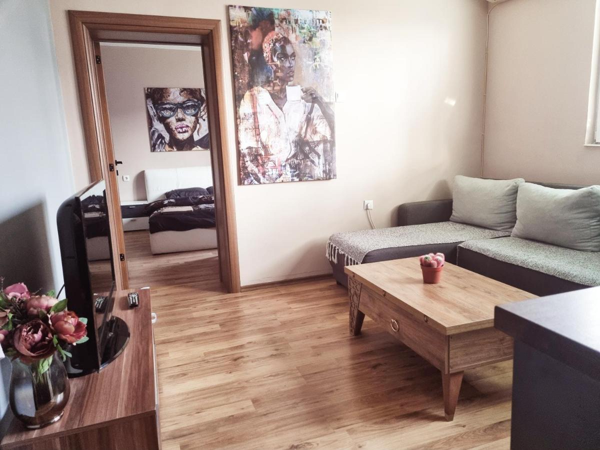 ELISA Apartment 20B Center-Skopje - Housity