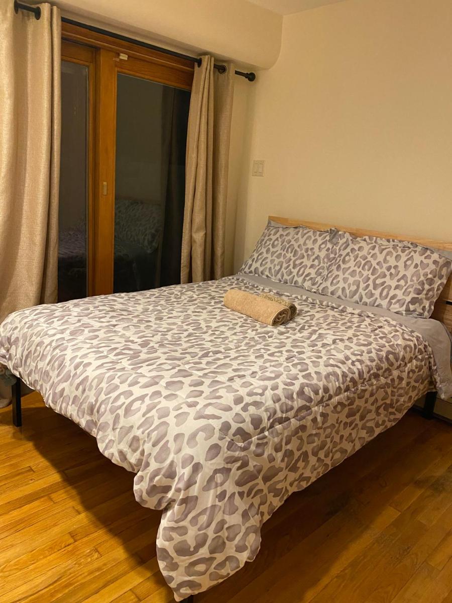 Mill Basin Cozy Home - Housity