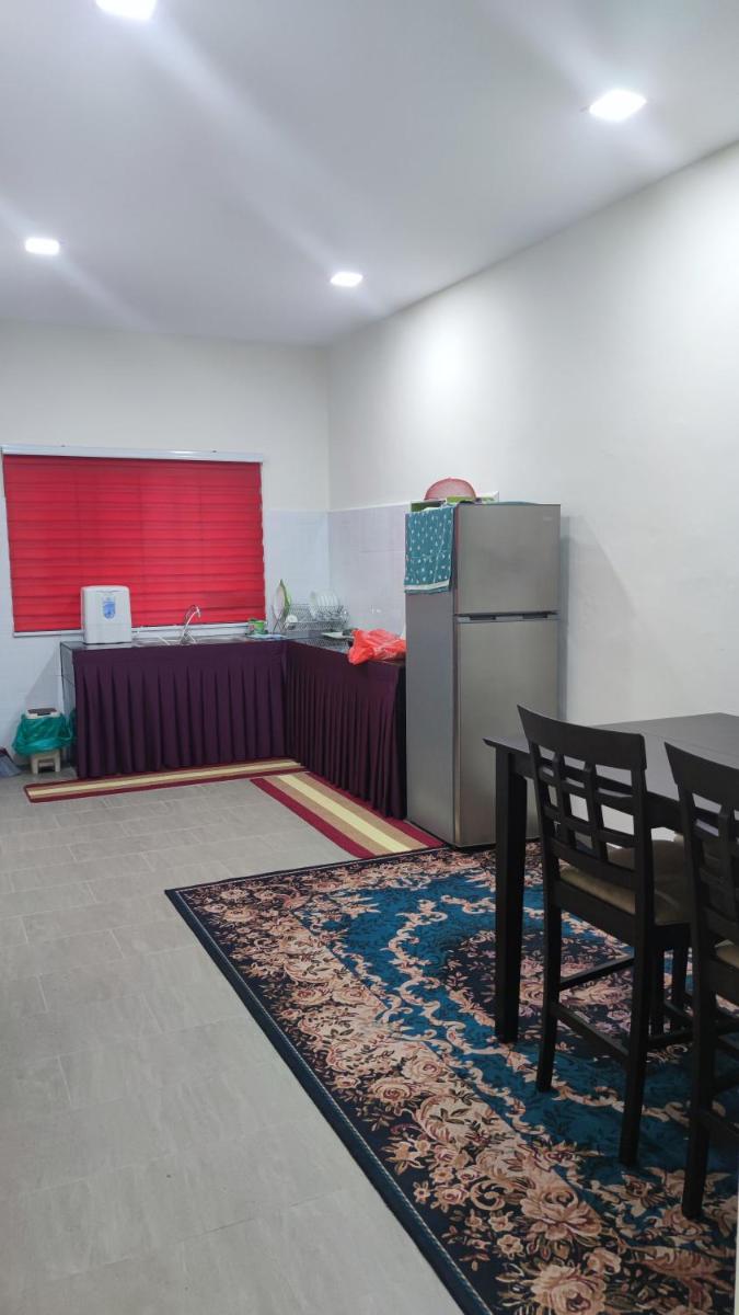 Homestay Adams 3 bilik tidur econ - Hizvo