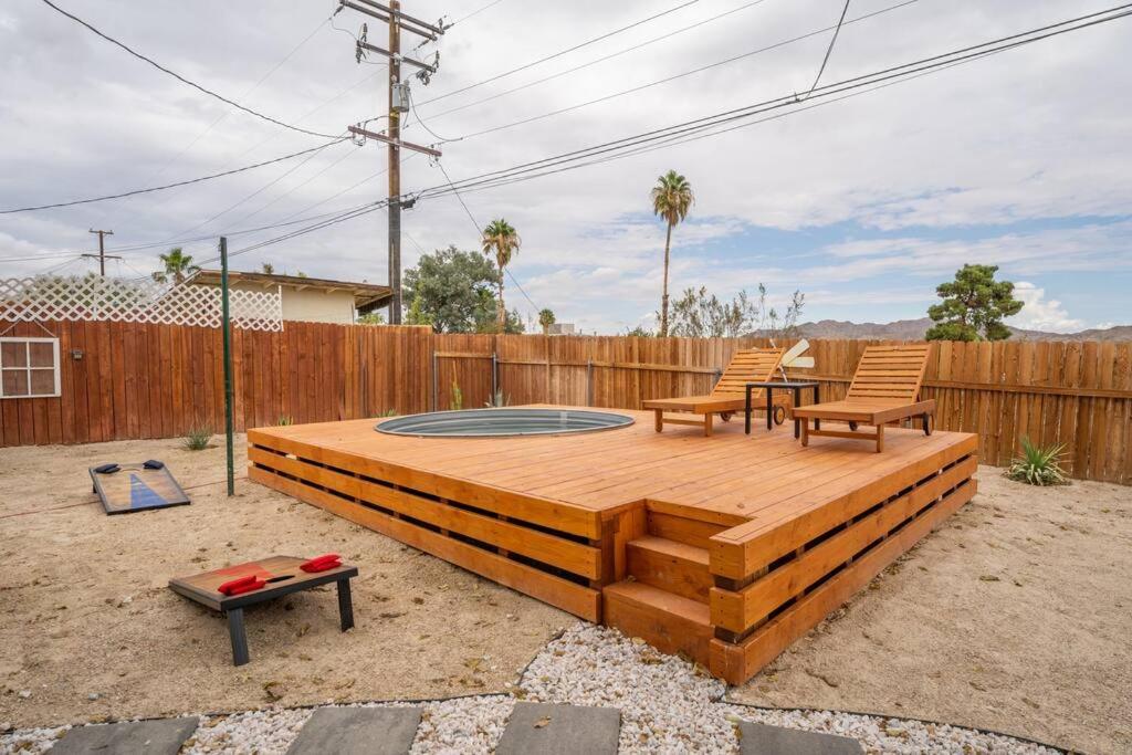 Palm Vista Retreat *Hot Tub/Cowboy Pool/Hammocks* - Housity
