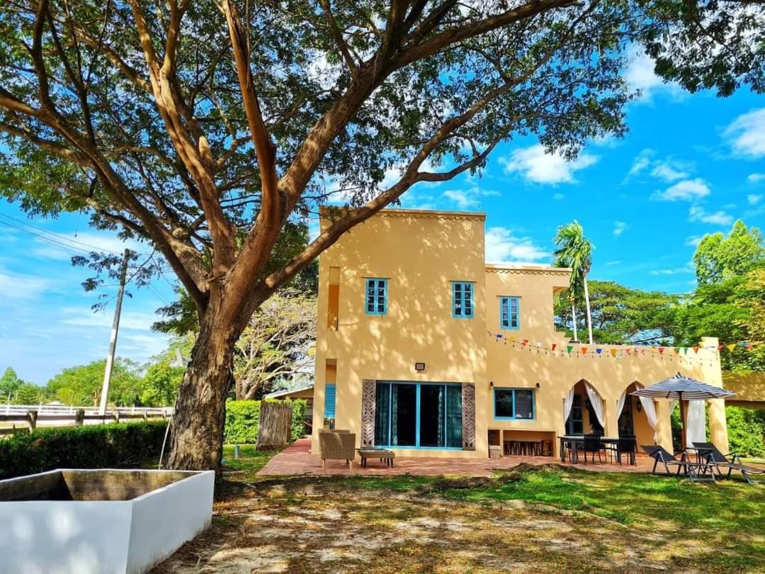 Kampu Nature Pool Villa Rayong - Housity