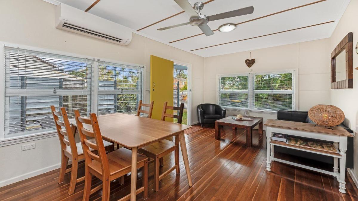 92 Landsborough Parade Golden Beach - Housity
