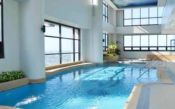 Romantic 1 Bedroom with Pool - Housity