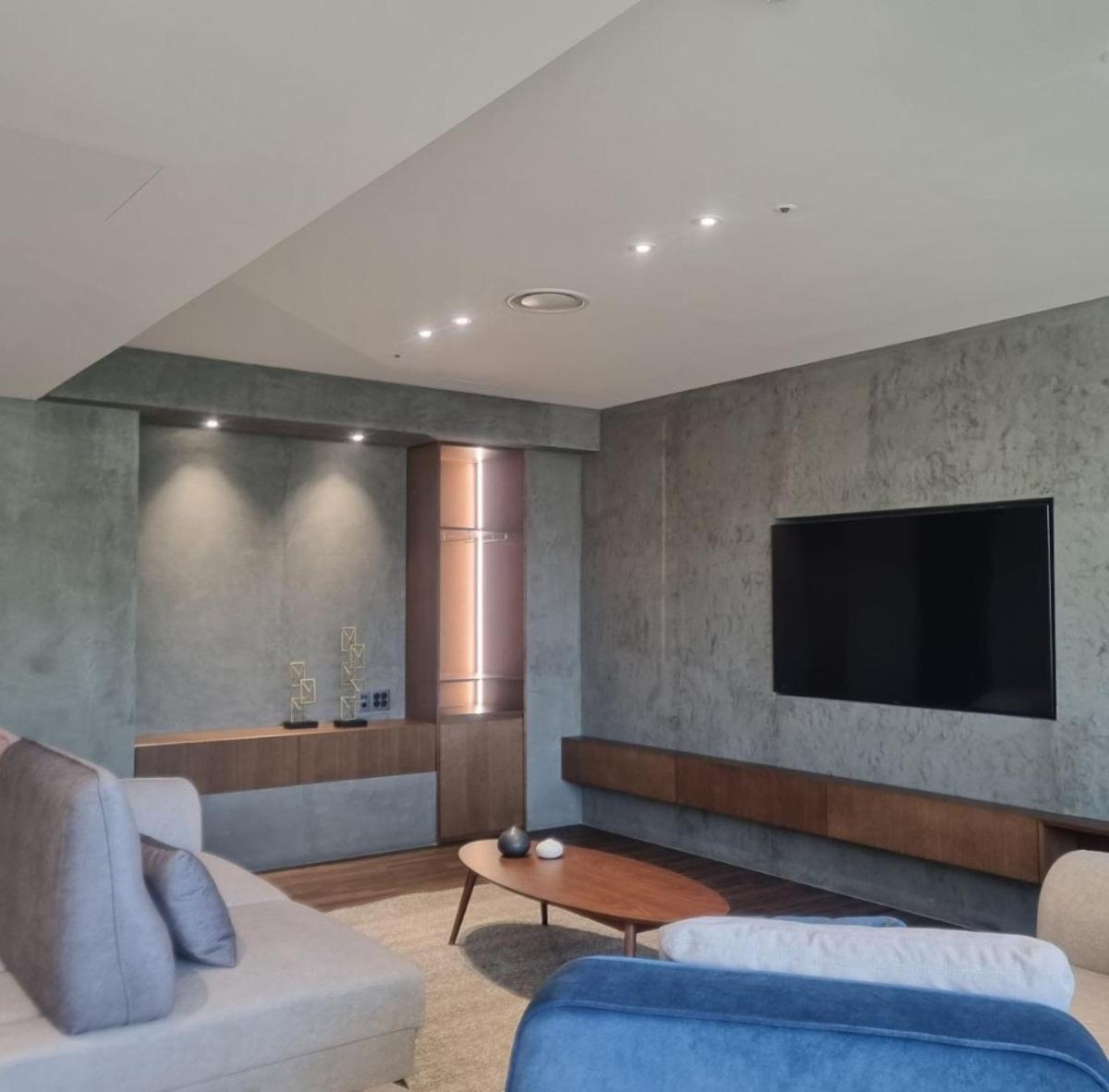 Interburgo Hotel Wonju - Housity