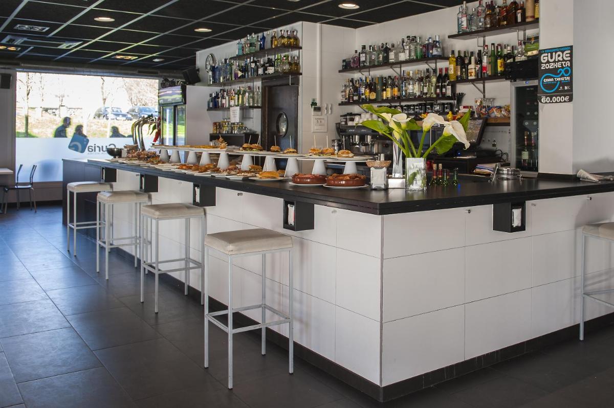 Pension Guria Jatetxea - Housity