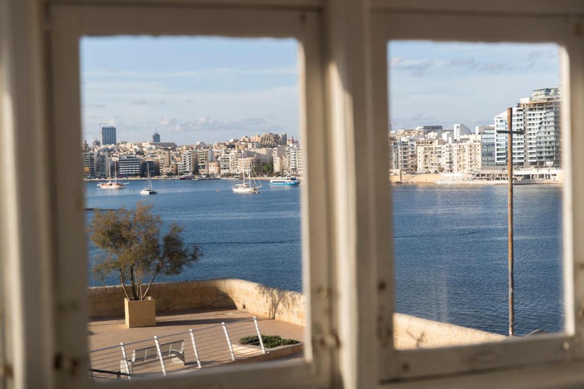Valletta Collection - Old Theatre - Housity
