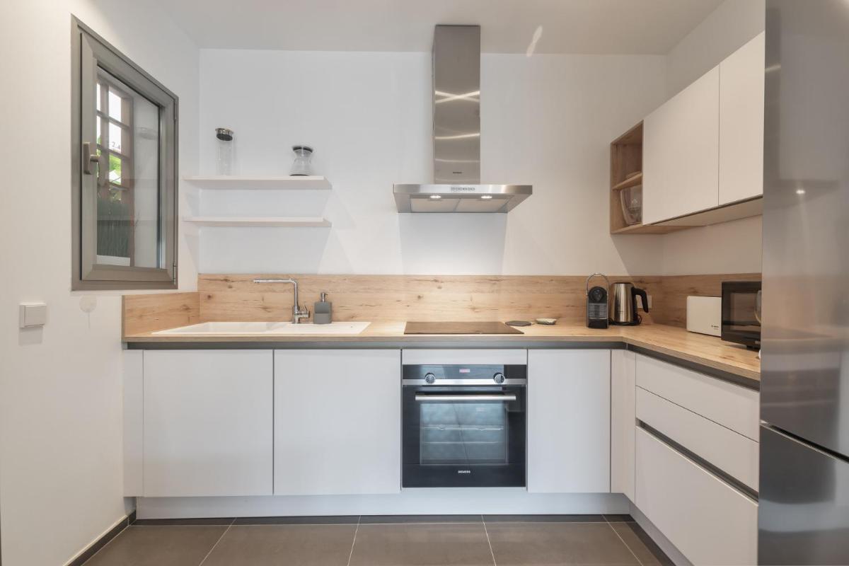 Gazmira 2-3 DELUXE 1B - Housity