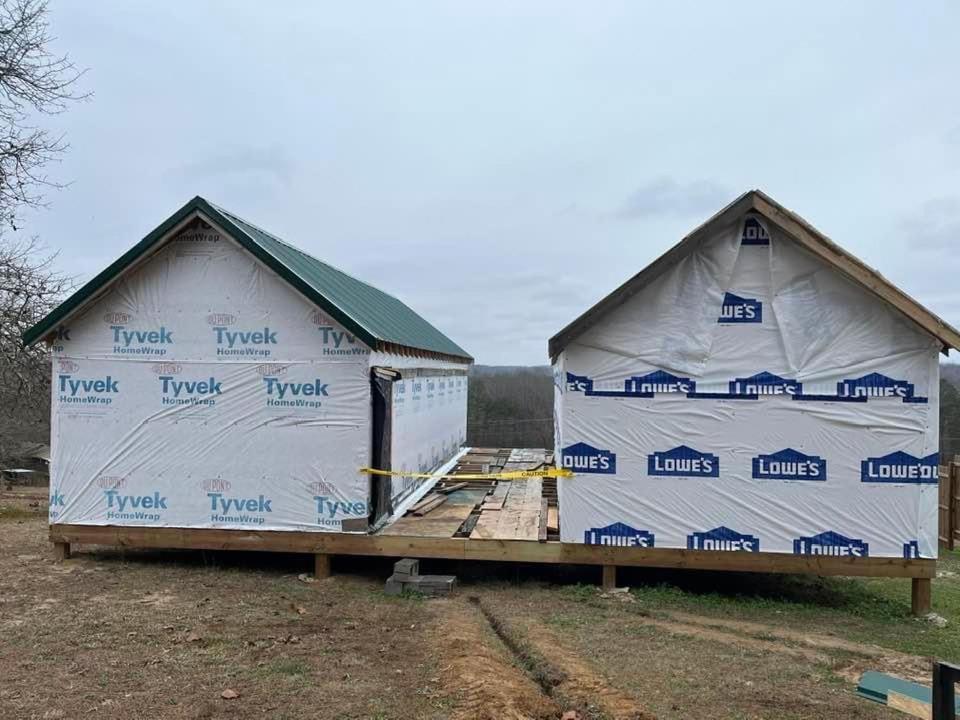 Nate’s Cabin - Housity