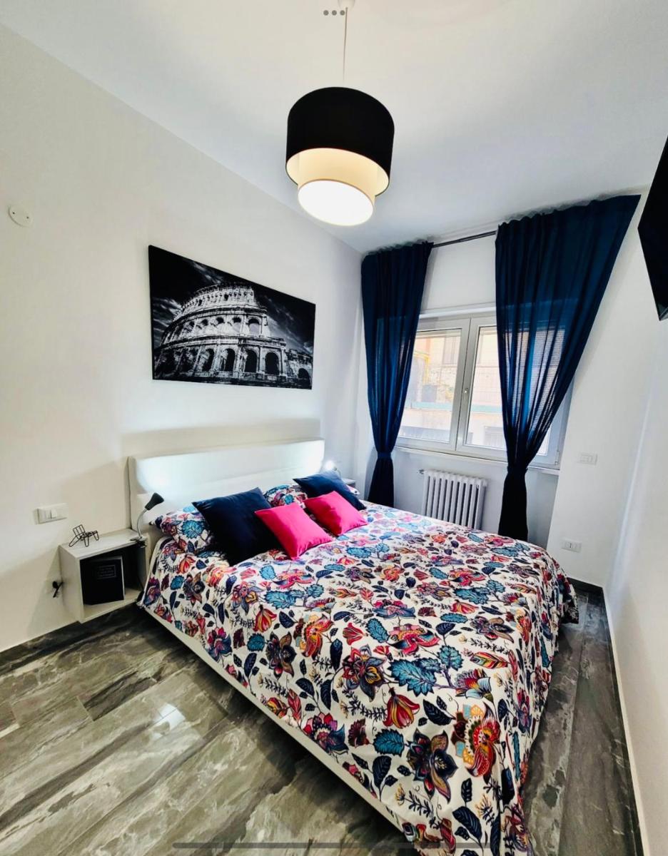 Vatican Inside Apartment - Housity