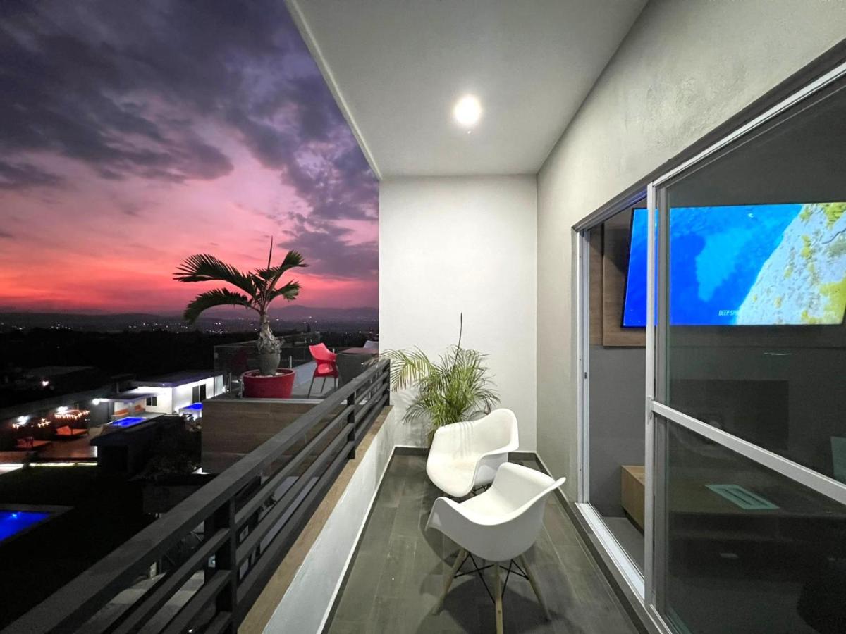 Luxury House in Oaxtepec - Housity