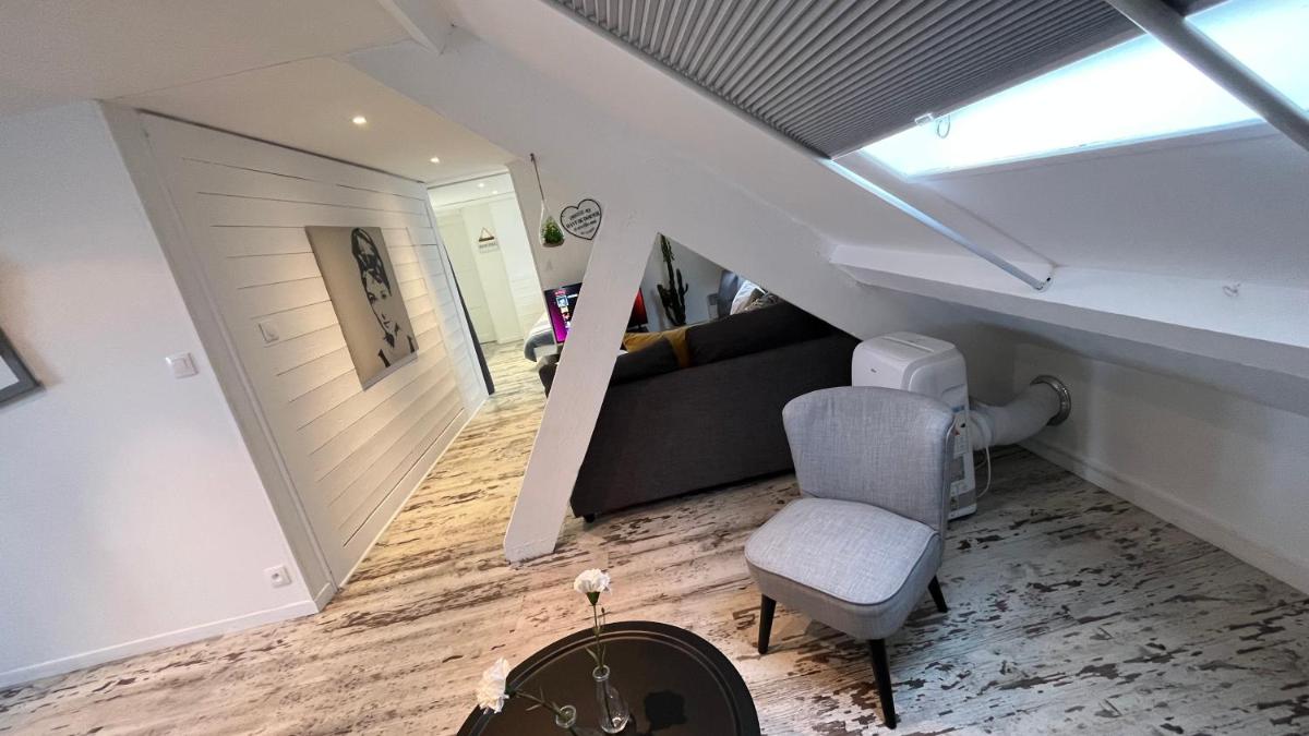Residence H Royal climatisé WIFI - Housity