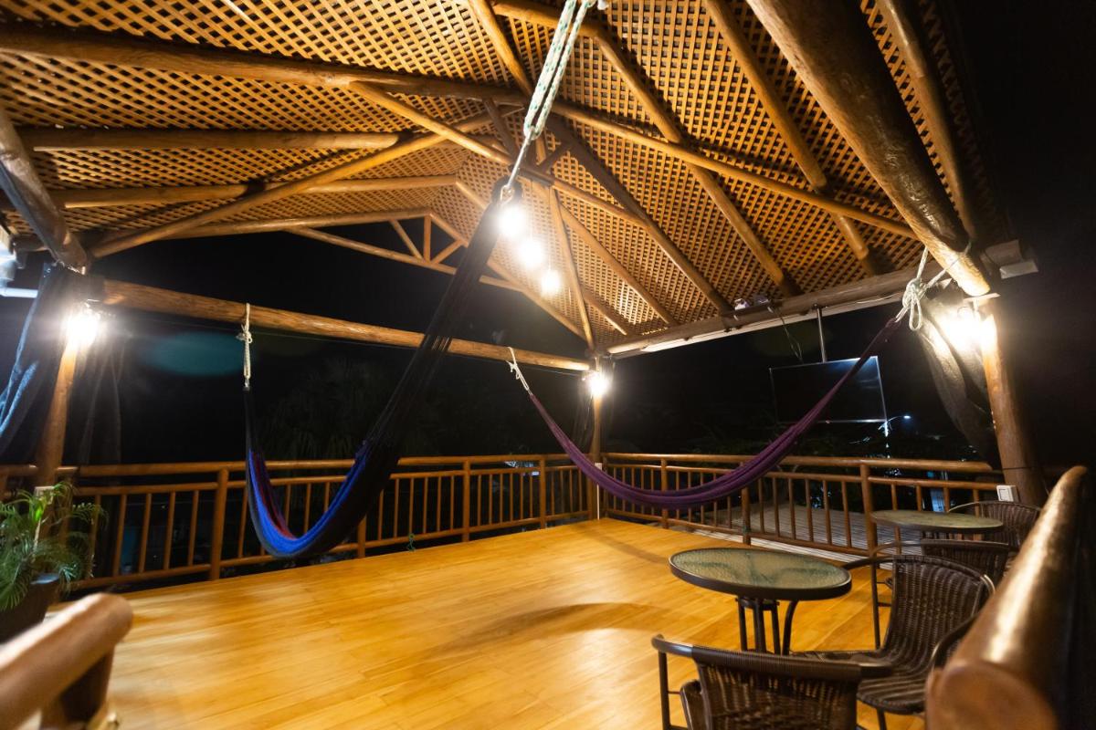 Hotel Villas Lucciana - Housity