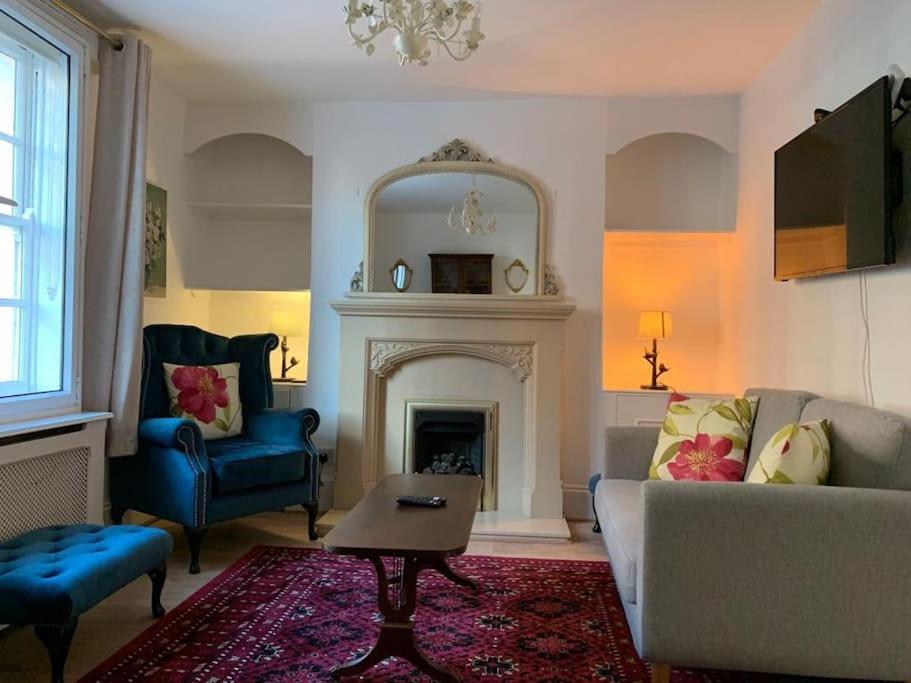A stunning 3 bedroom house - Housity