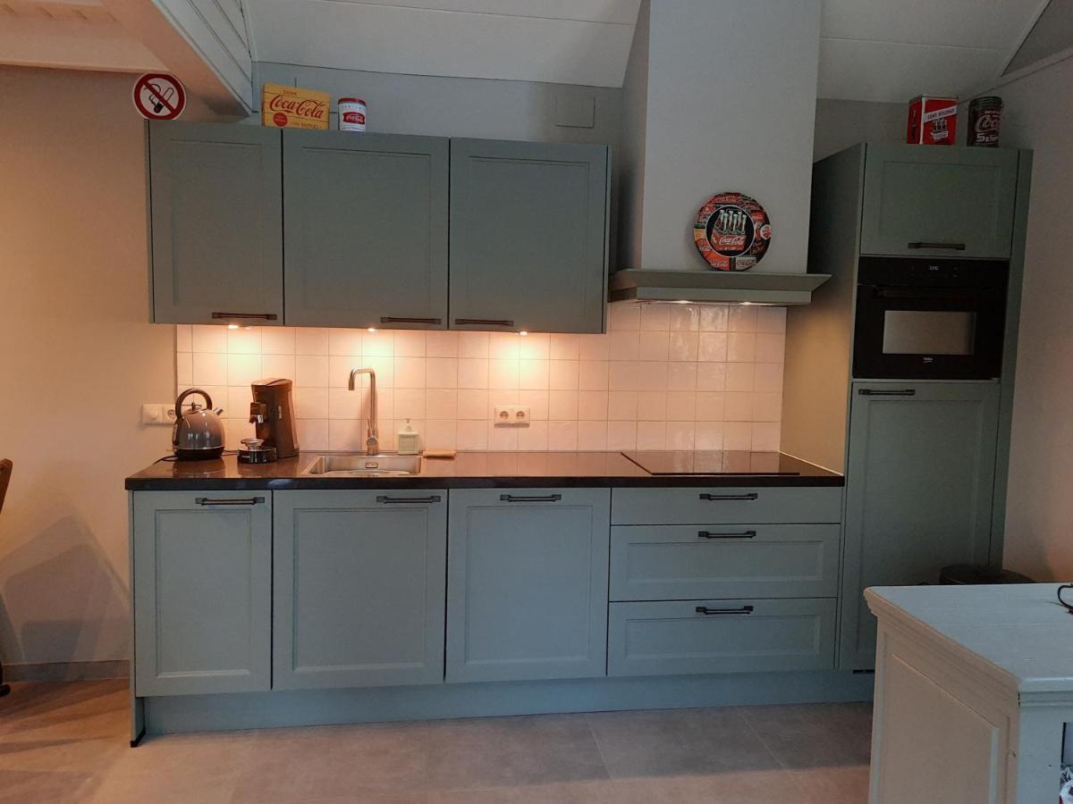 B&B De Oase - Housity