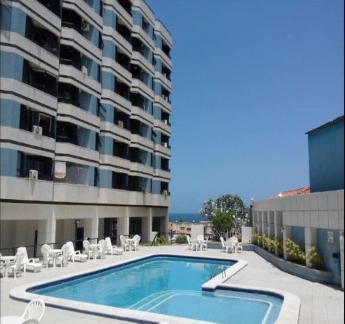 Excelente localização na Barra -Climatizado-Garagem - Housity