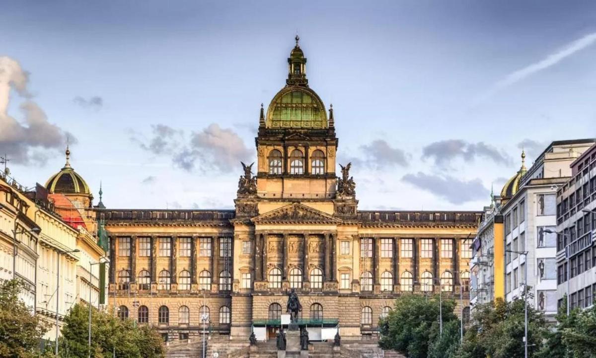 Lovely Apartment in Centre Prague 1 - Housity