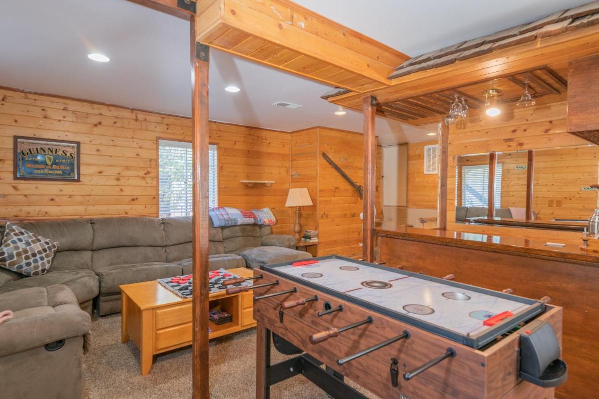 Bear Claw Inn - Housity