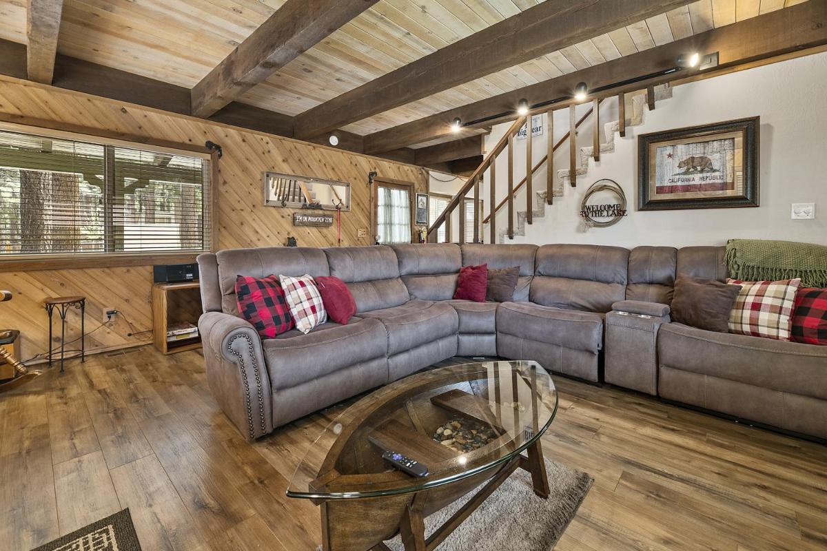 Summit Mountain Lodge - Housity