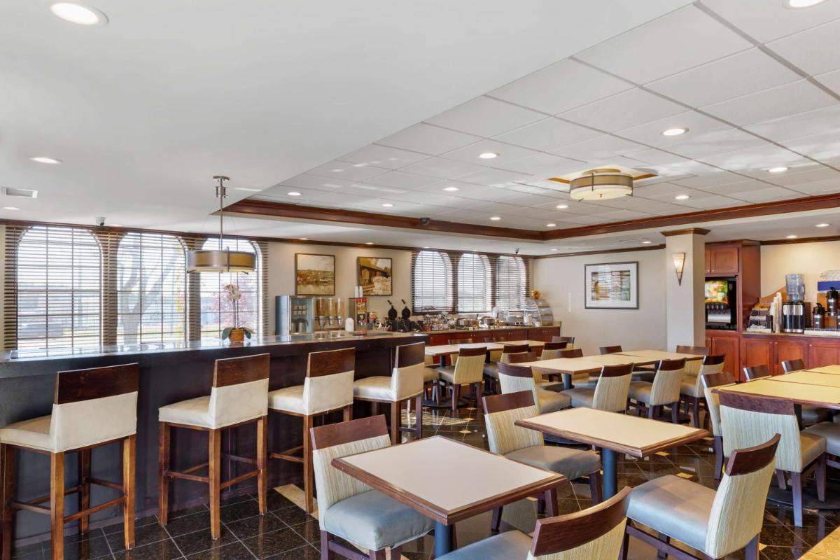 Best Western Plus South Hill Inn - Housity
