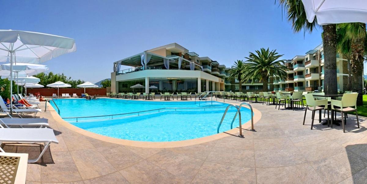 Elysion Hotel - Housity