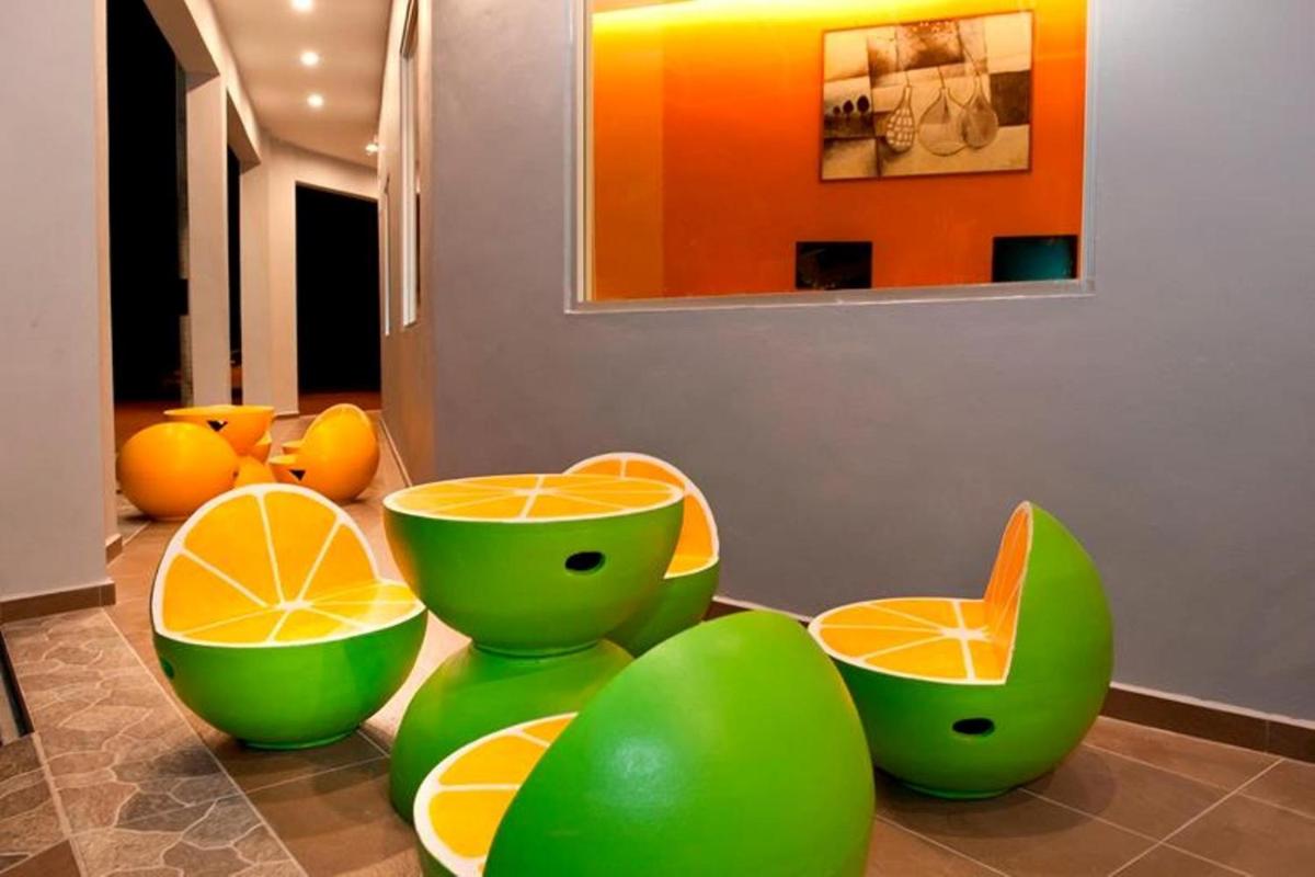 Suitetrails - Big Orange Hotel Sungai Petani