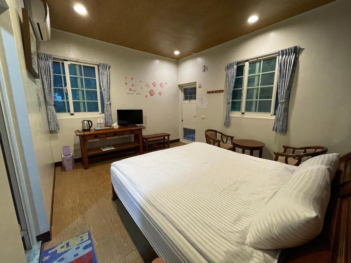 Happiness AIR B&B - Housity