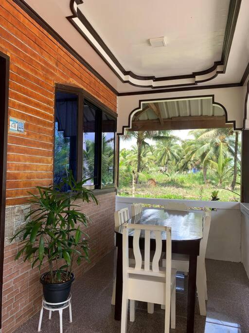 A tranquil & spacious 4-bedroom vacation home in Surigao del Sur, Philippines - Housity