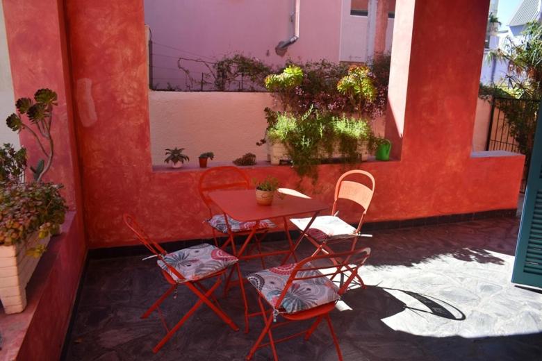 Villa Hilda - Casa con Pileta - Housity