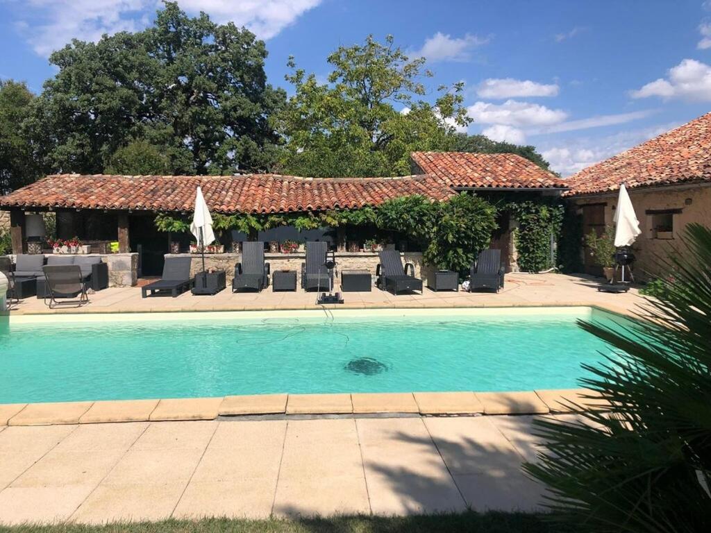 Maison de charme à 10 min de Poitiers - Housity