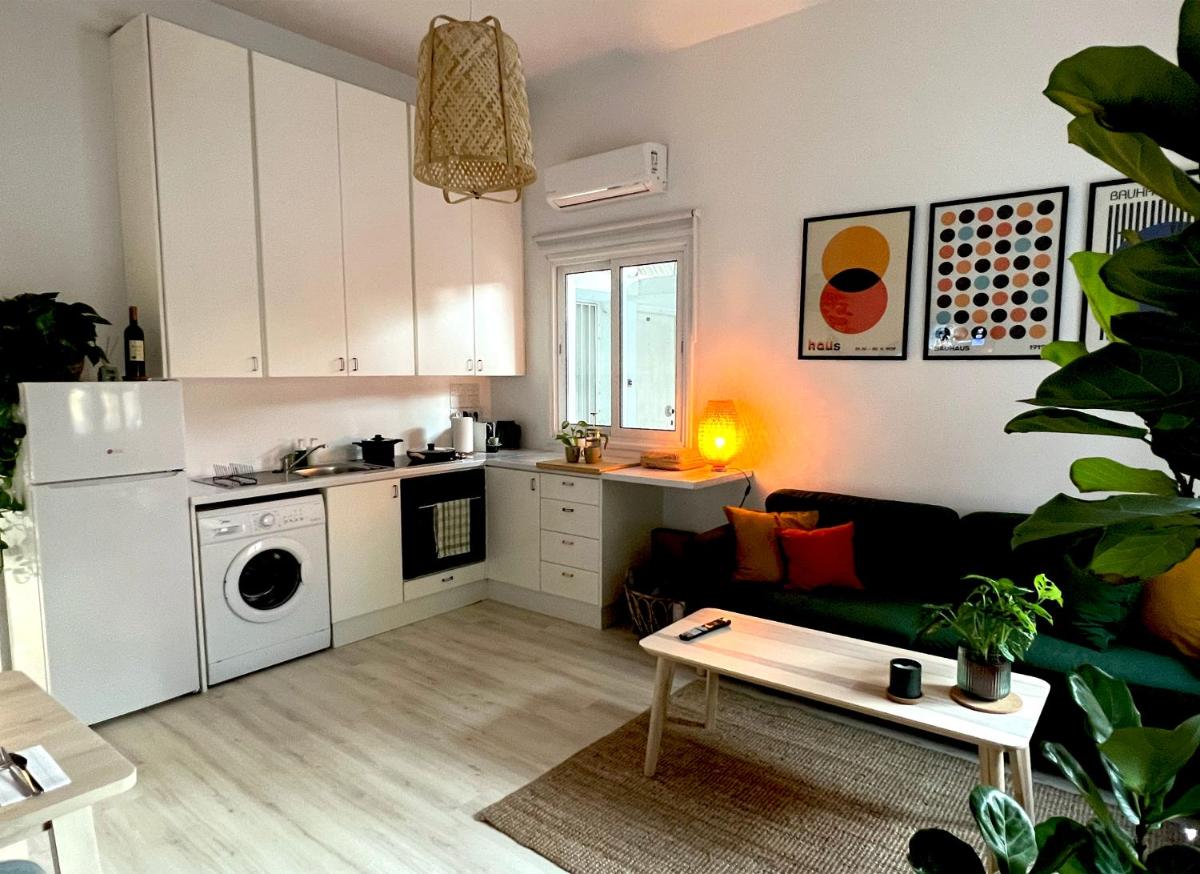 Suitetrails - Central Ground Floor Apartment