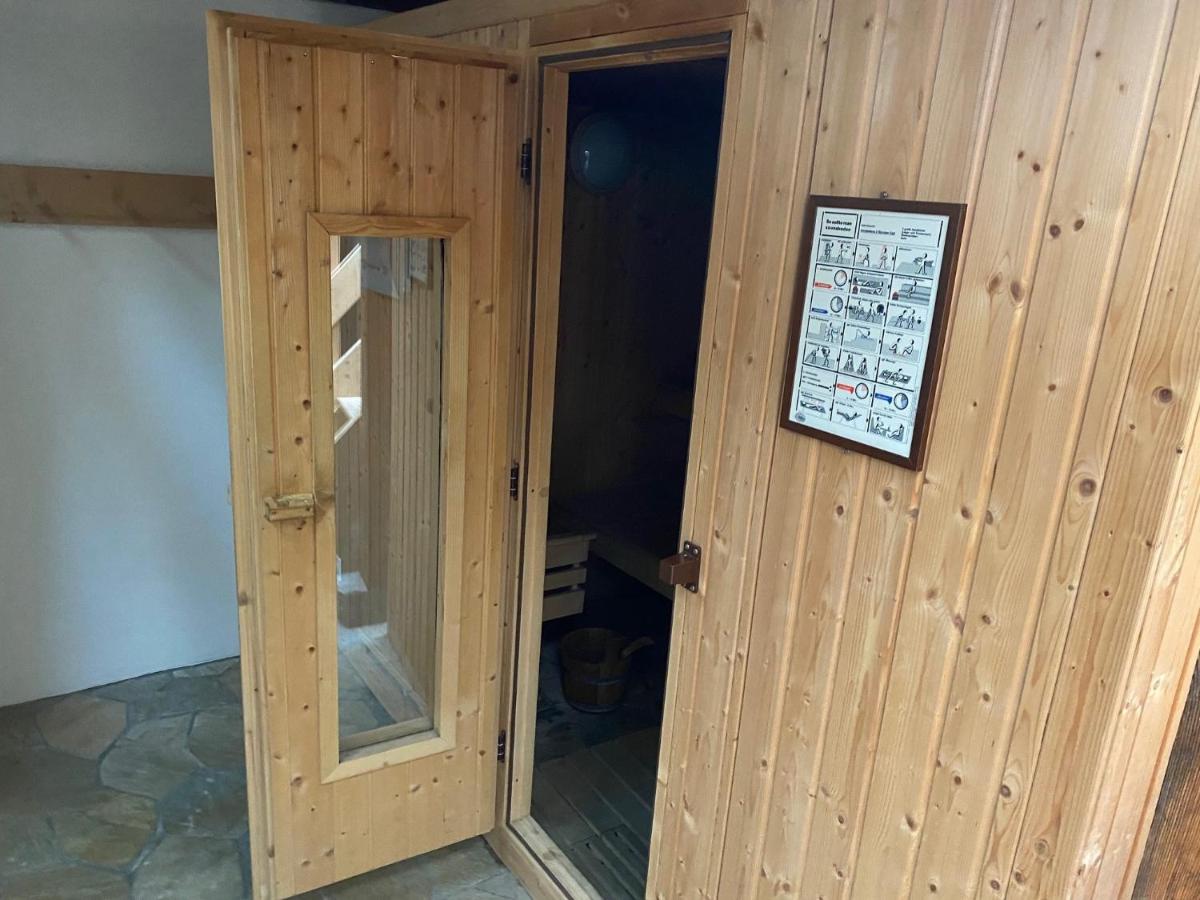 Modern and comfortable apartment with sauna! - Housity