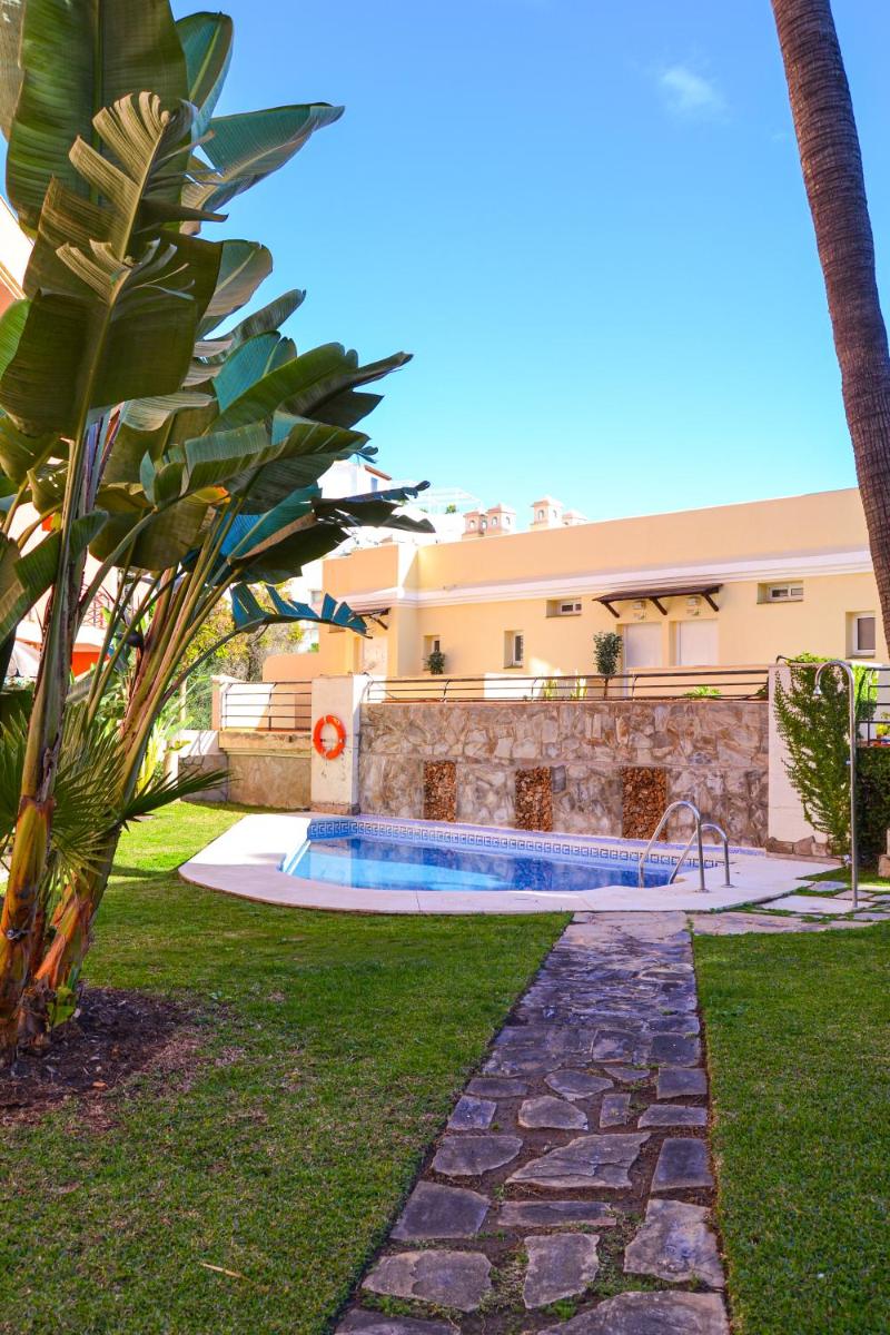 Apartamento Añoreta Malaga 317 - Housity