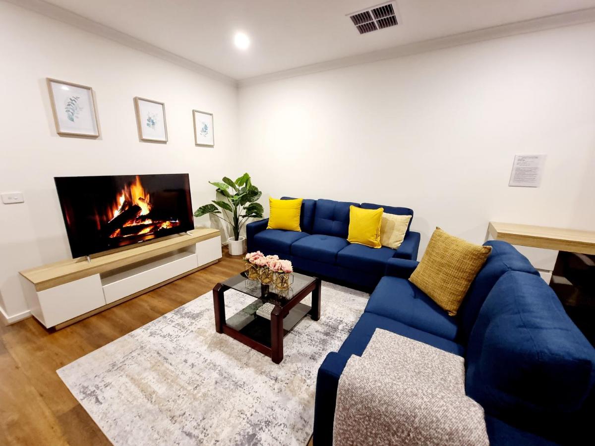 Minta Estate 4 bedrooms Berwick home, no sharing - Housity