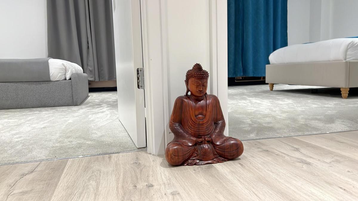 Premium 2 Bedroom Apartment Great Location - Housity