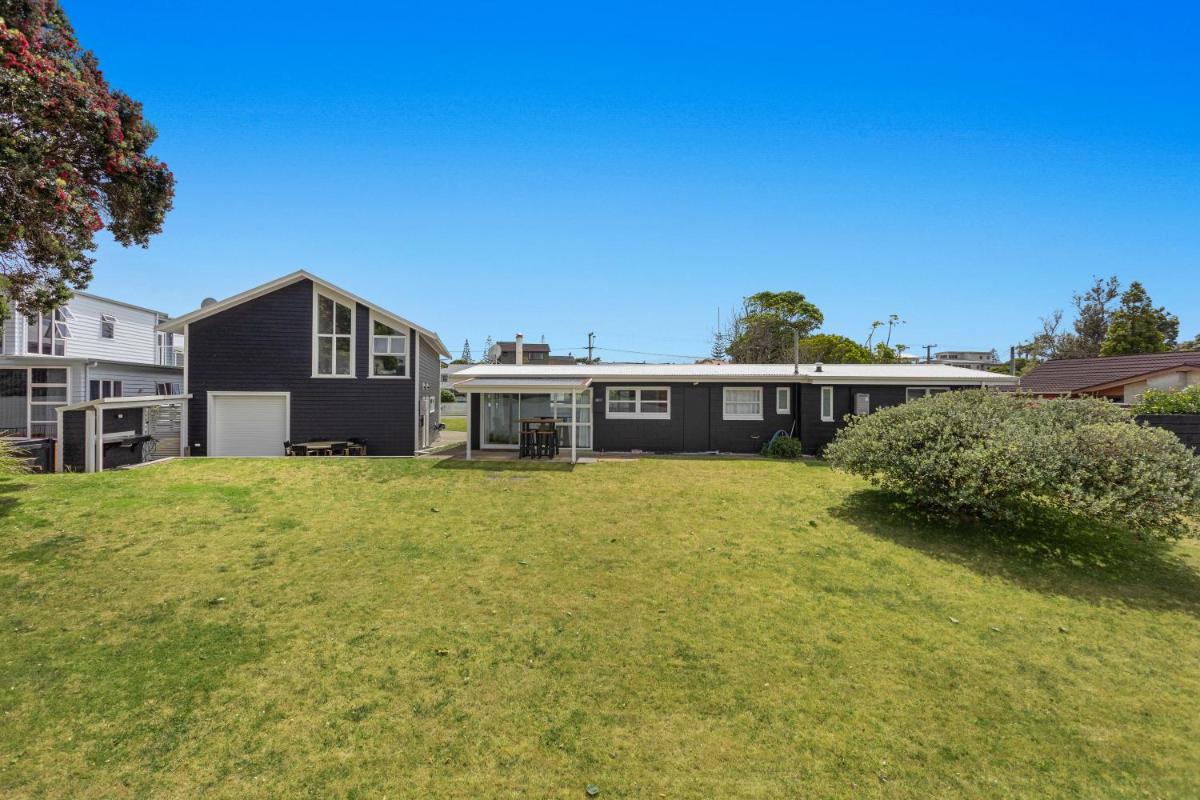 Habourside - Ohope Holiday Home - Housity